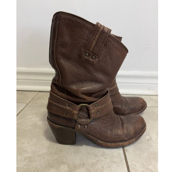 FRYE Vintage Brown Leather Carmen Harness Boots - Picture 1 of 6